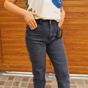 Jeans Mom